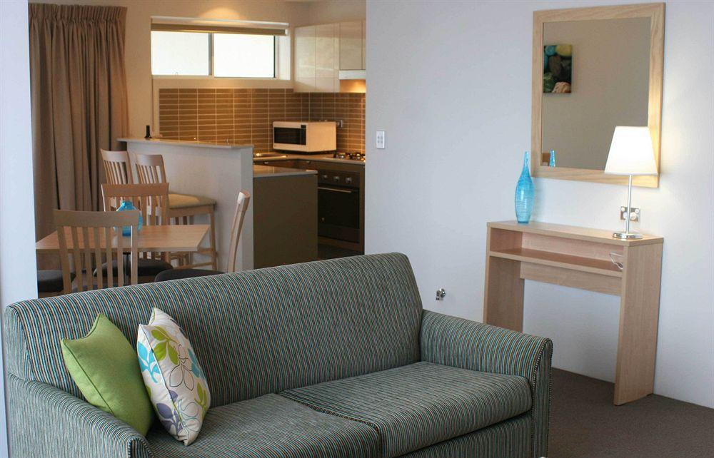 Quality Suites Pioneer Sands Wollongong Exterior foto
